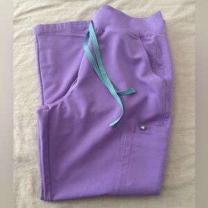 FIGS yola high waisted skinny scrub pants in lilac dawn